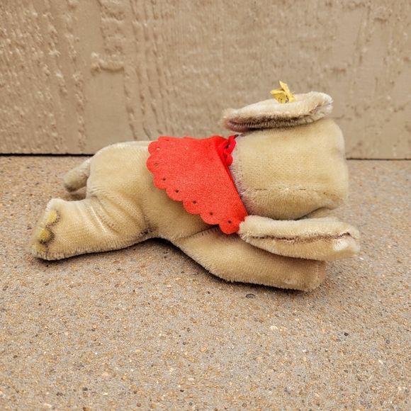 Vintage Steiff  Baby Elephant Sleeping Red Felt Cape Ear Tag 6" 5537/17 - Picture 2 of 9